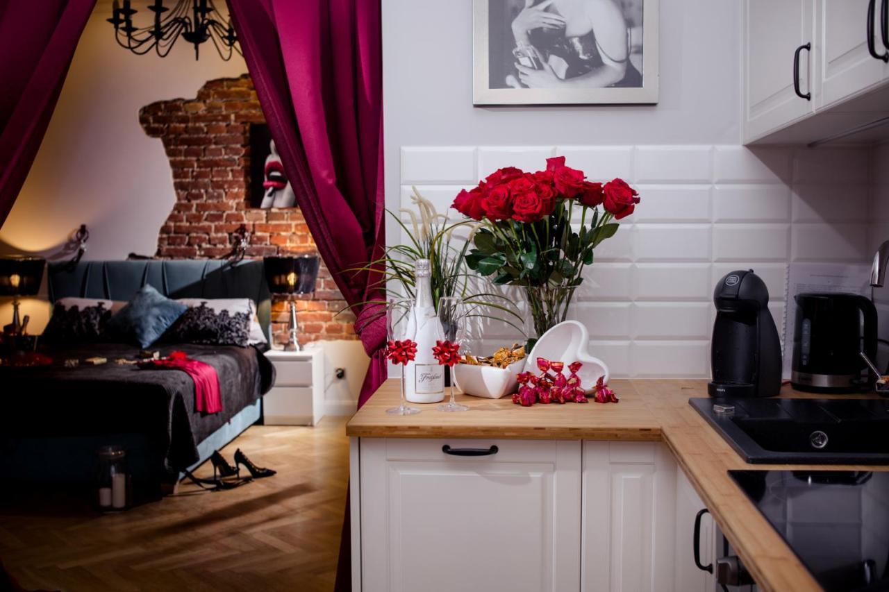 Apartament Dla Doroslych "Papierki Po Cukierkach" Lublin Eksteriør bilde
